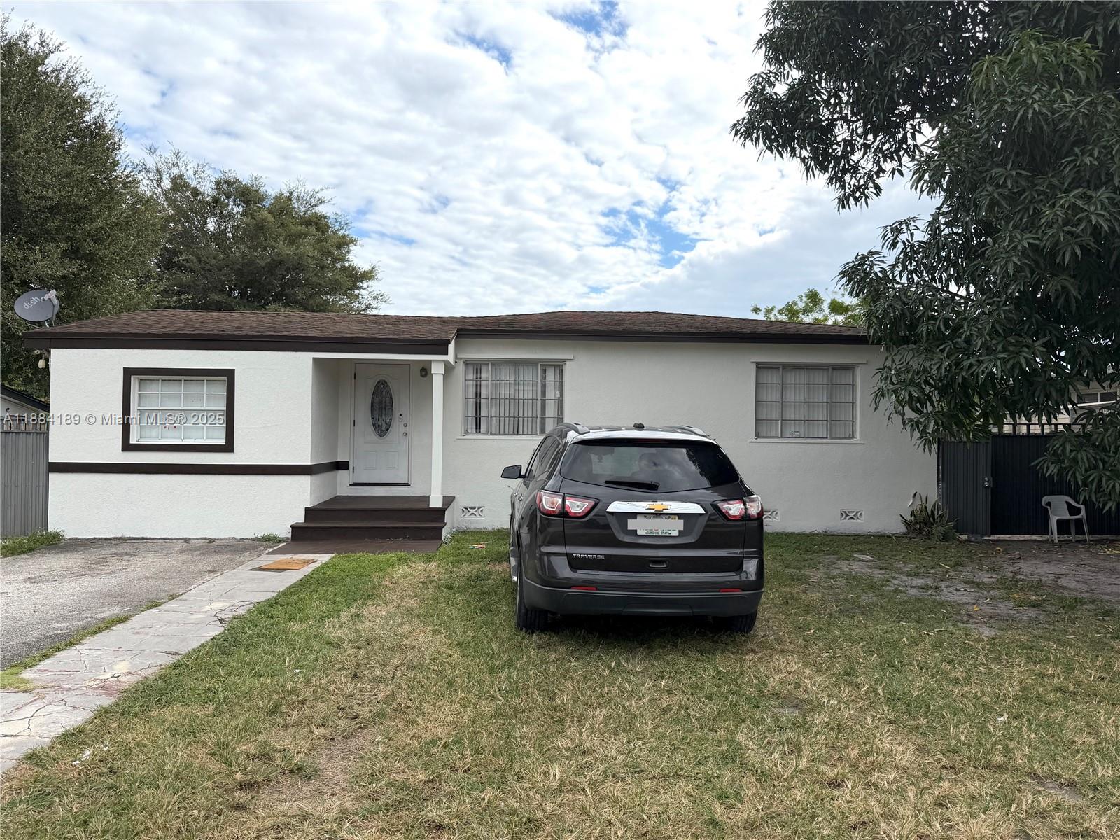 955 SW 75th Ave, Miami FL 33144