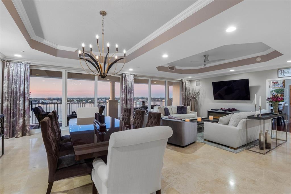 This feature sheet lists the amenities and upgrades for a penthouse condominium unit — 17717 GULF BOULEVARD UNIT 702, REDINGTON SHORES, FL