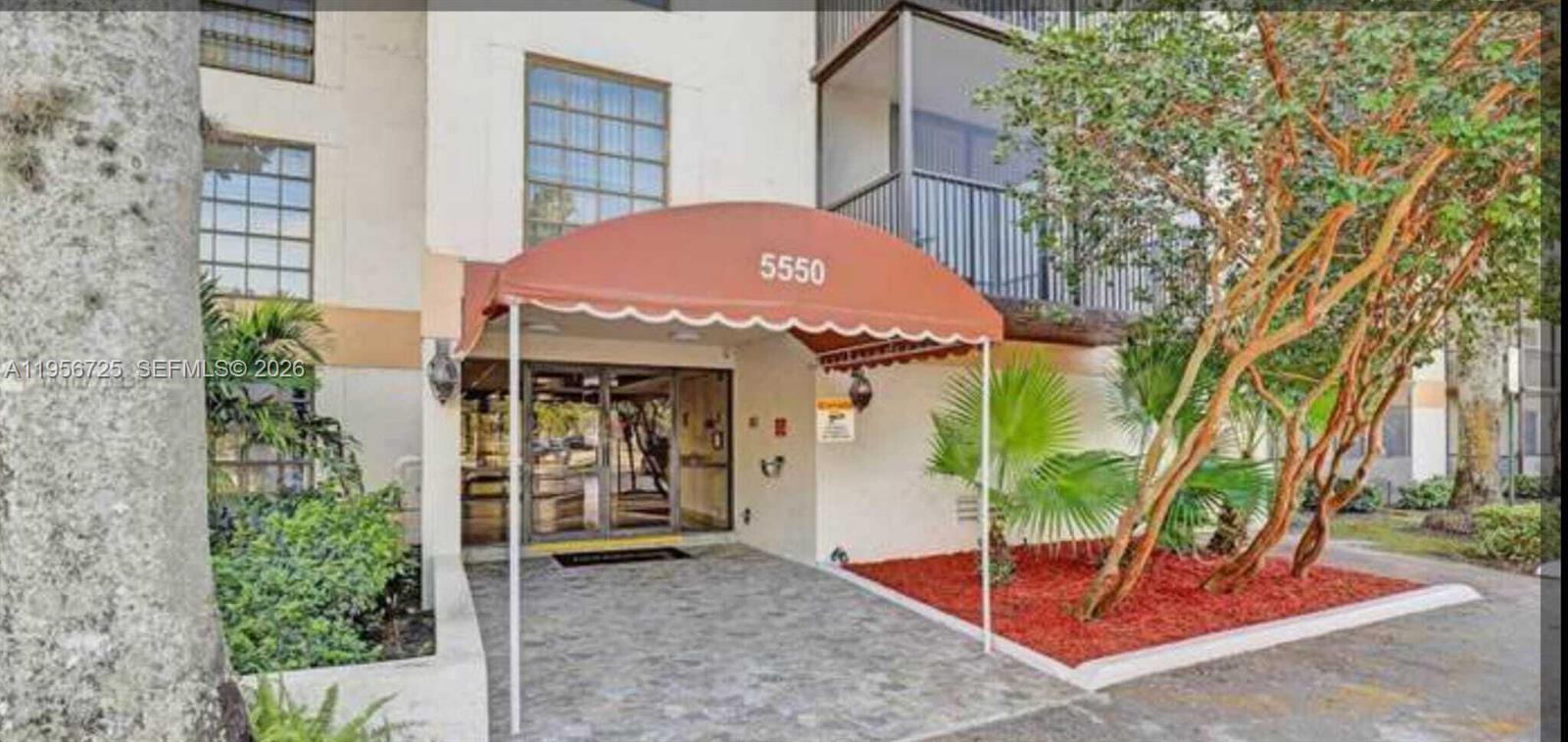 5550 NW 44th St # 106B, Lauderhill FL 33319
