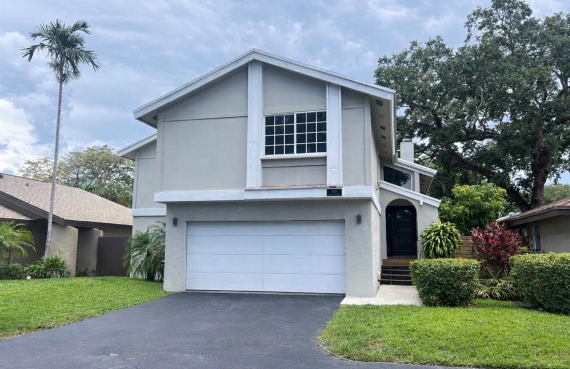4104 N 49th Avenue, Hollywood FL 33021