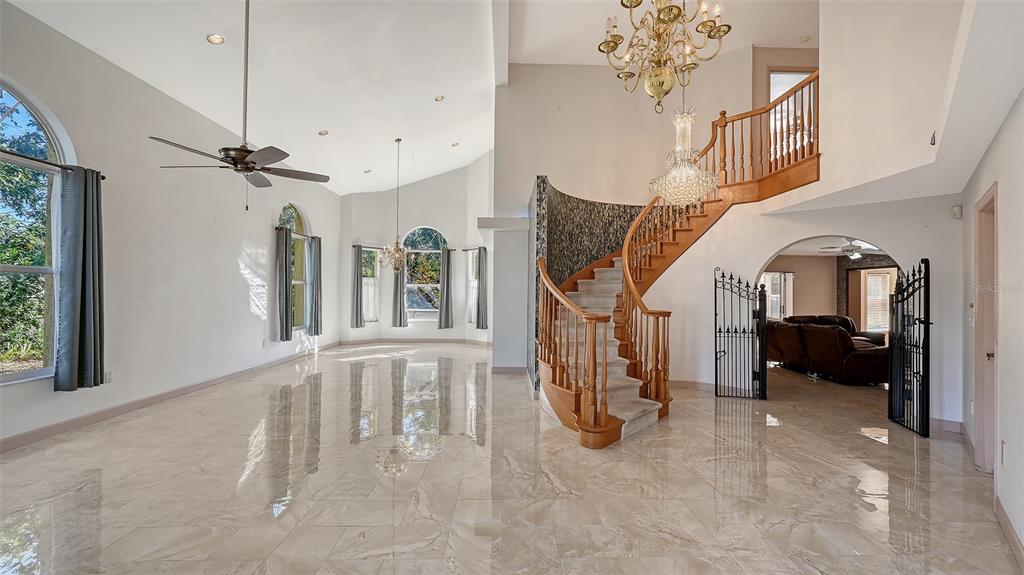 2429 WHIPPOORWILL CIRCLE, SARASOTA, FL — photo 5 of 29