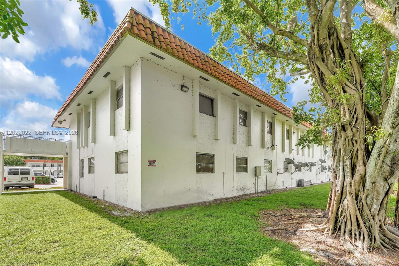 400 NW 65th Ave # 213, Margate FL 33063