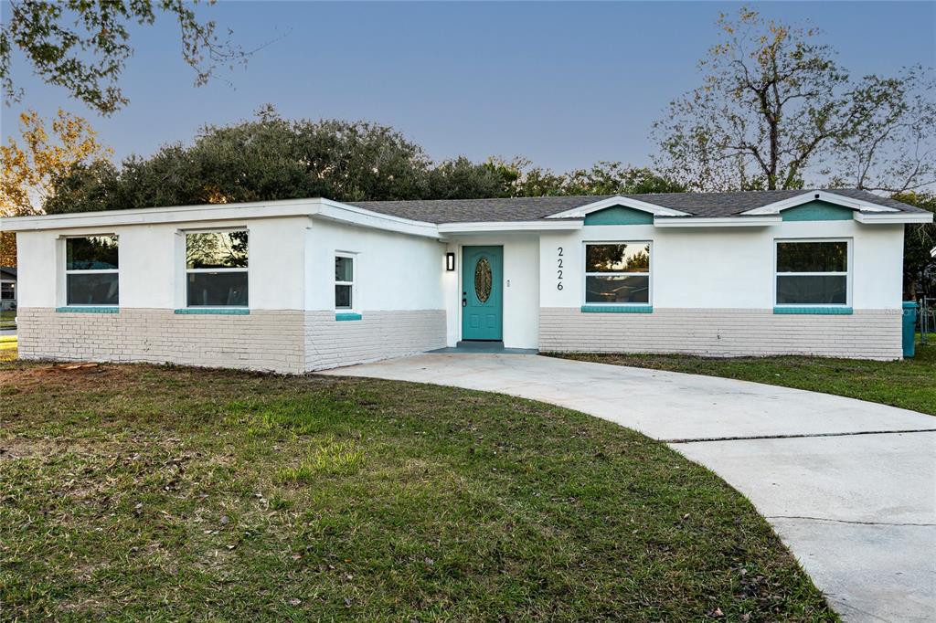 2226 FIESTA COURT