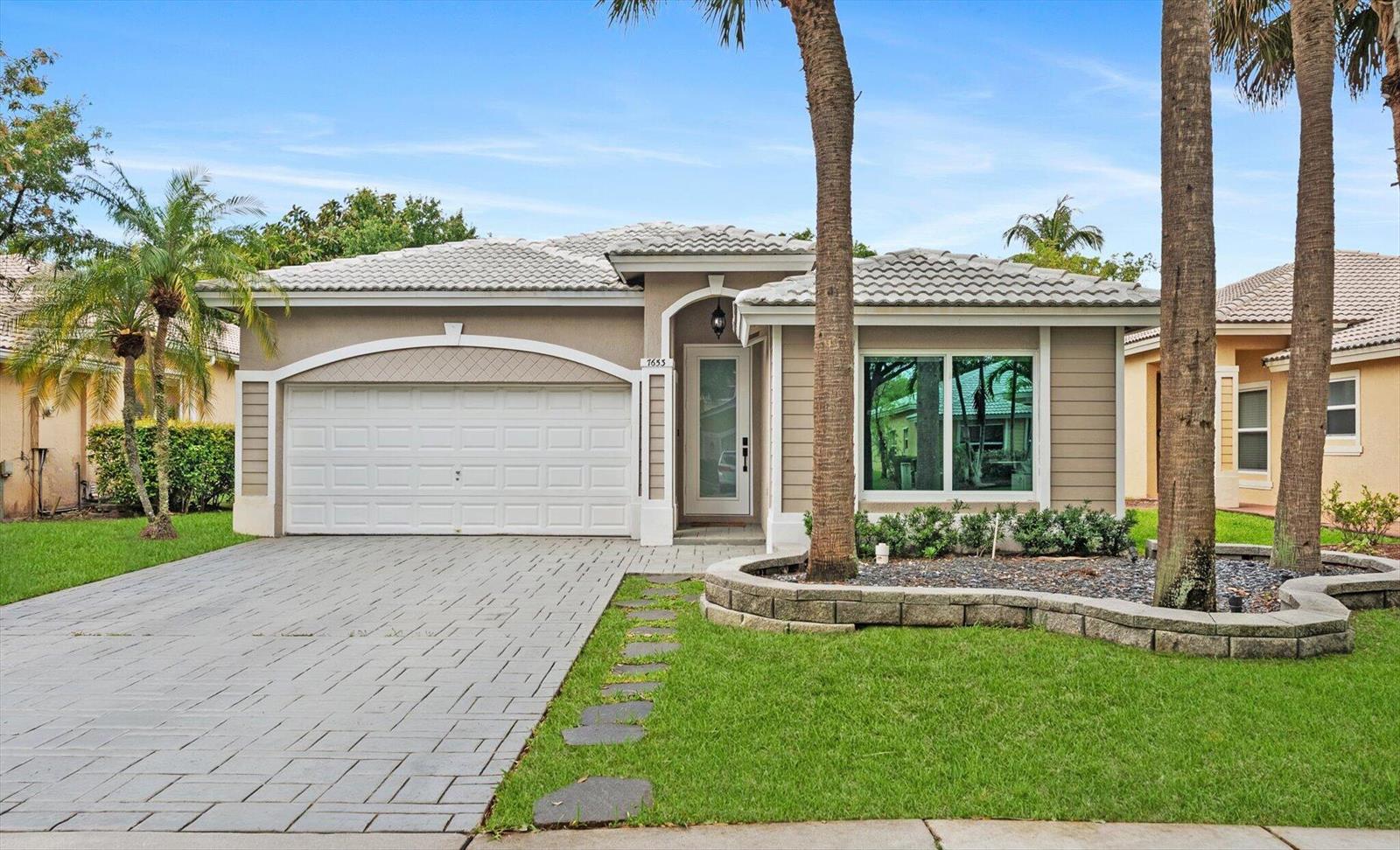 7653 NW 70th Avenue, Parkland FL 33067