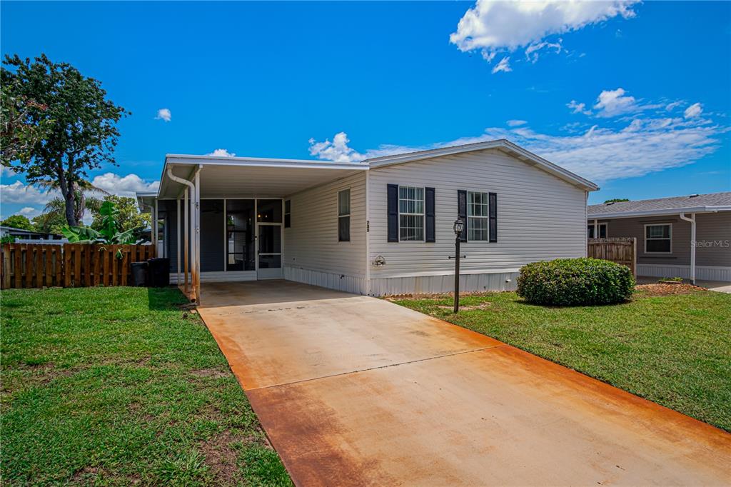 735 FAWN COURT