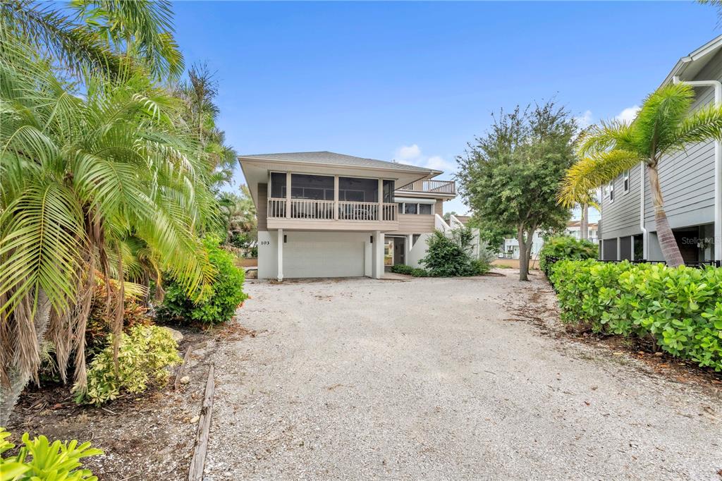 103 SUNSET LANE, ANNA MARIA, FL — photo 4 of 30