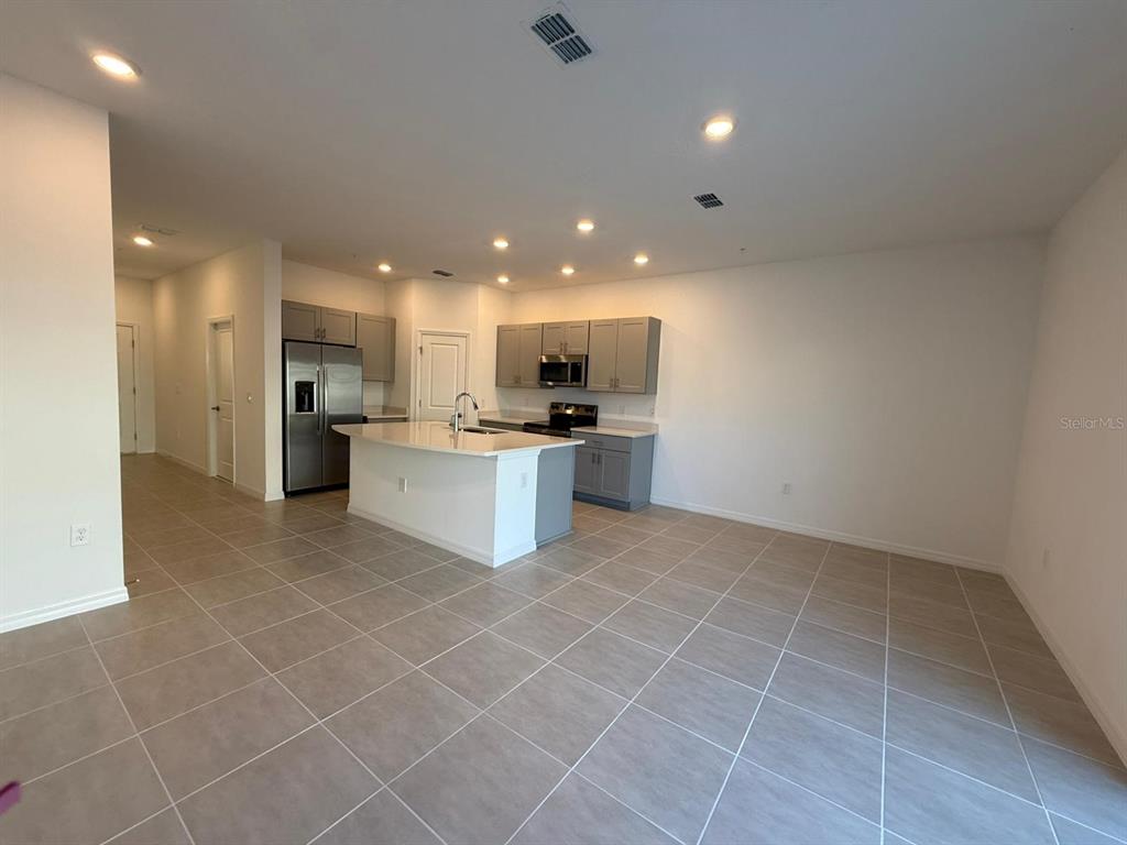 5040 SPANGLE DRIVE, ST CLOUD, FL — photo 3 of 18