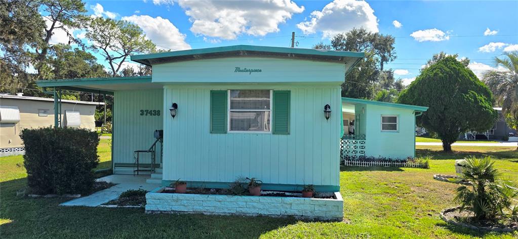 37438 RAY DRIVE, ZEPHYRHILLS, FL — photo 2 of 30