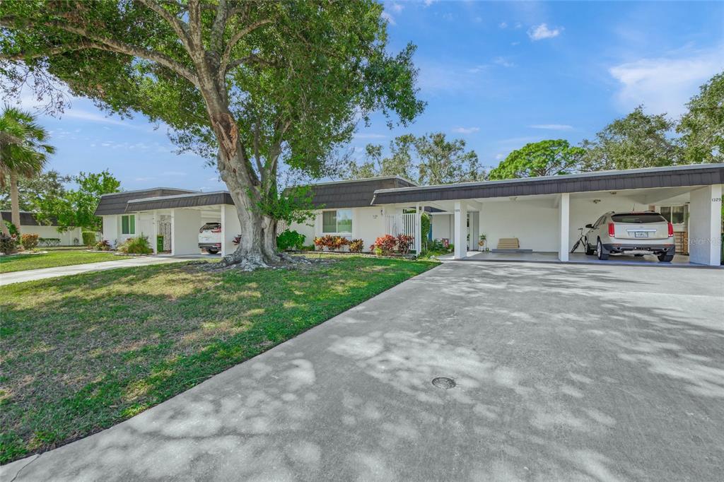 1325 GLEN OAKS DRIVE E UNIT 133