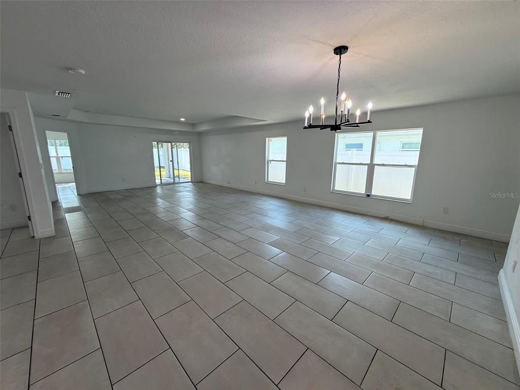 5112 PACIFIC AVENUE, WEEKI WACHEE, FL — photo 4 of 20