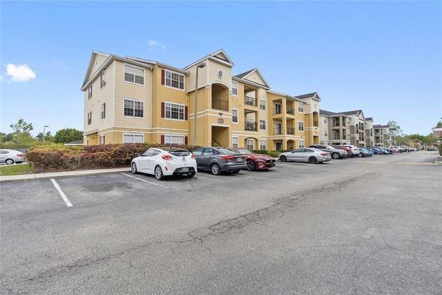 8124 CLAIRE ANN DRIVE UNIT 305