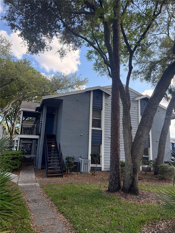 3827 BAY CLUB CIR UNIT 103