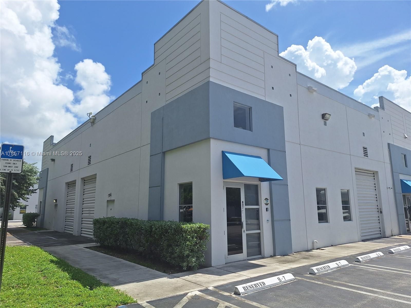 2375 NW 70th Ave #B- 7 # 7, Miami FL 33122