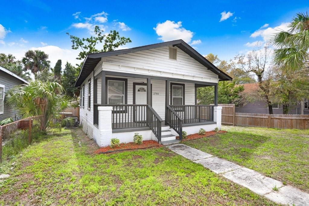 2701 E COLUMBUS DRIVE, TAMPA, FL — photo 3 of 23