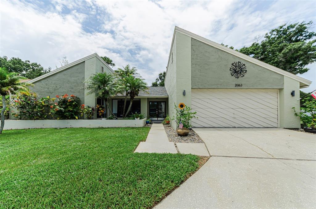 2063 BROOKSIDE DRIVE, SAFETY HARBOR, FL — photo 2 of 30