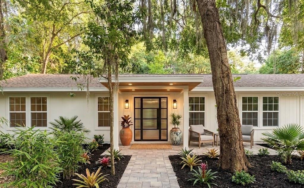 1221 SE 24TH ROAD