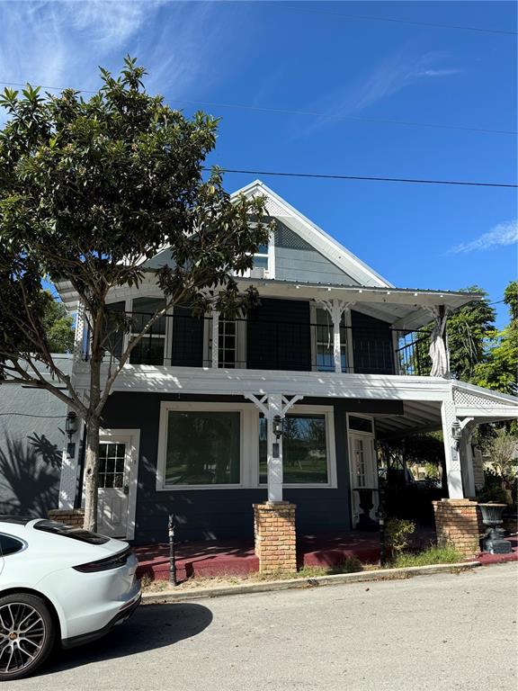 7306 EARLWOOD AVENUE UNIT 2