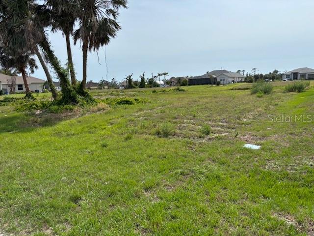 227 & 229 TOURNAMENT RD, ROTONDA WEST, FL — photo 3 of 7