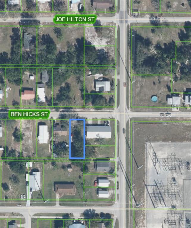This is an aerial map showing a rectangular parcel of land outlined in blue — 322 BEN HICKS STREET, AVON PARK, FL