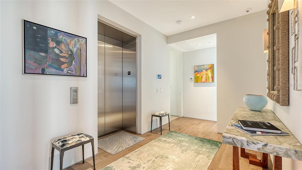 280 GOLDEN GATE POINT UNIT 600, SARASOTA, FL — photo 4 of 30