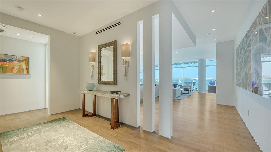 280 GOLDEN GATE POINT UNIT 600, SARASOTA, FL — photo 5 of 30