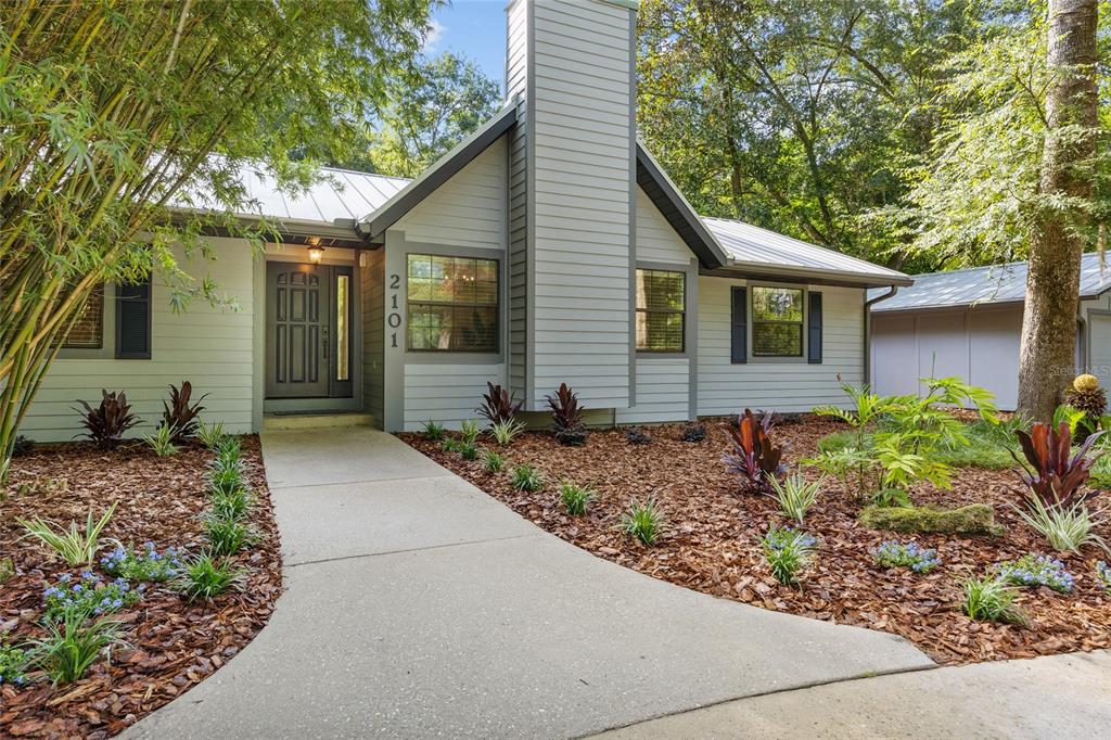 2101 SW 79TH DRIVE