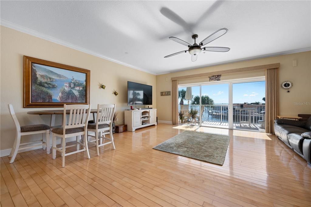 9923 MANATEE AVENUE W, BRADENTON, FL — photo 3 of 30