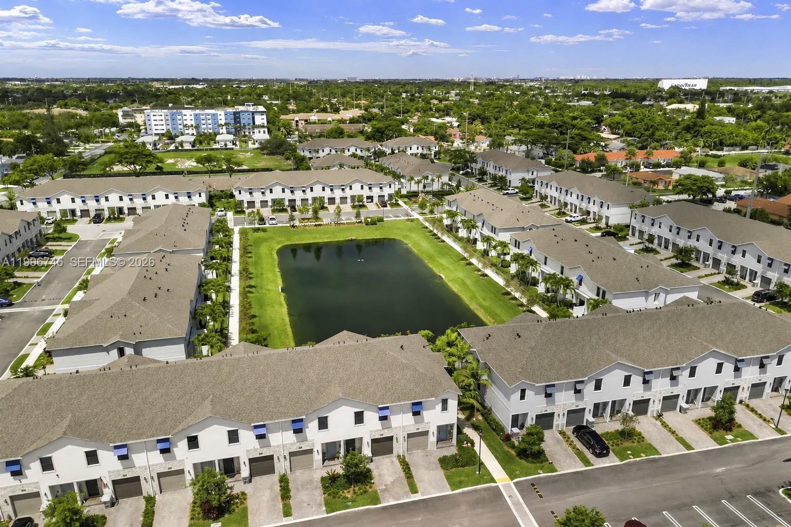 848 NW 3rd Ter, Pompano Beach FL 33060