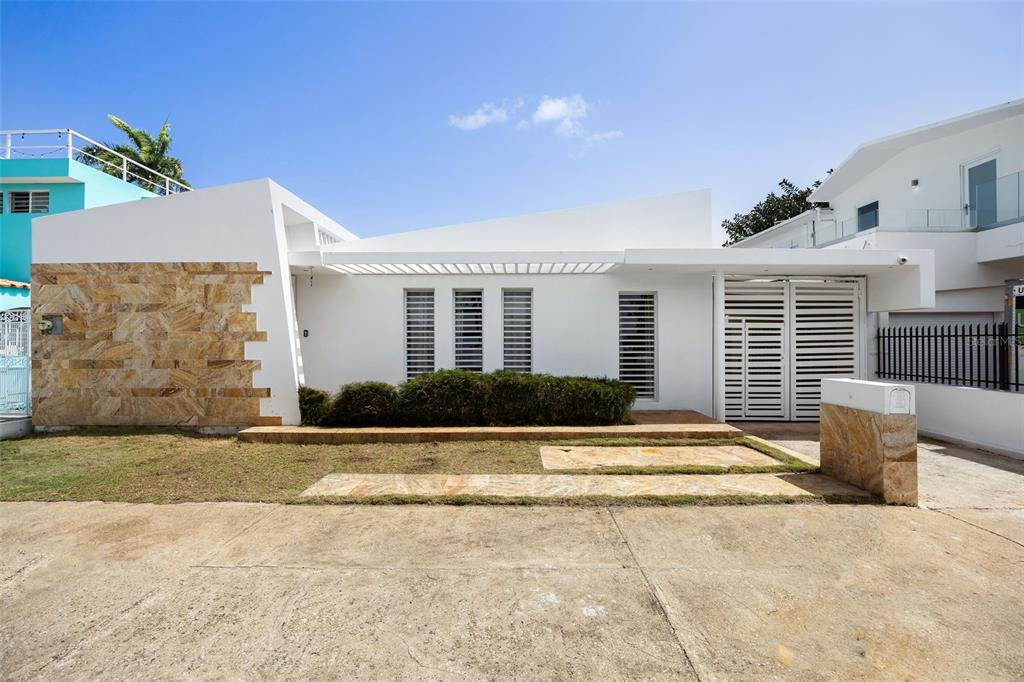 2219 CACIQUE UNIT 2219