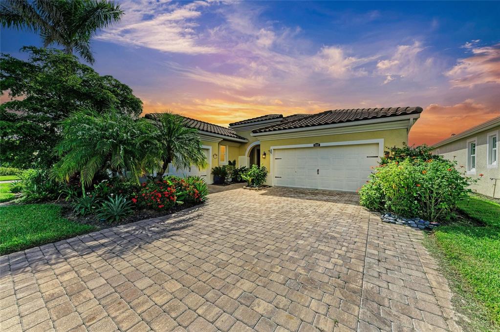 11669 TAPESTRY LANE