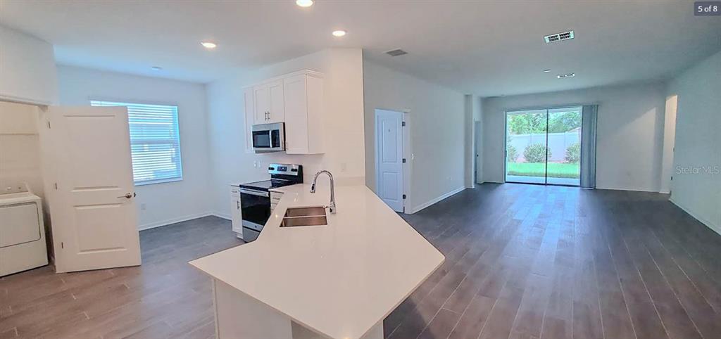 407 THREE OAKS DRIVE, EDGEWATER, FL — photo 3 of 6