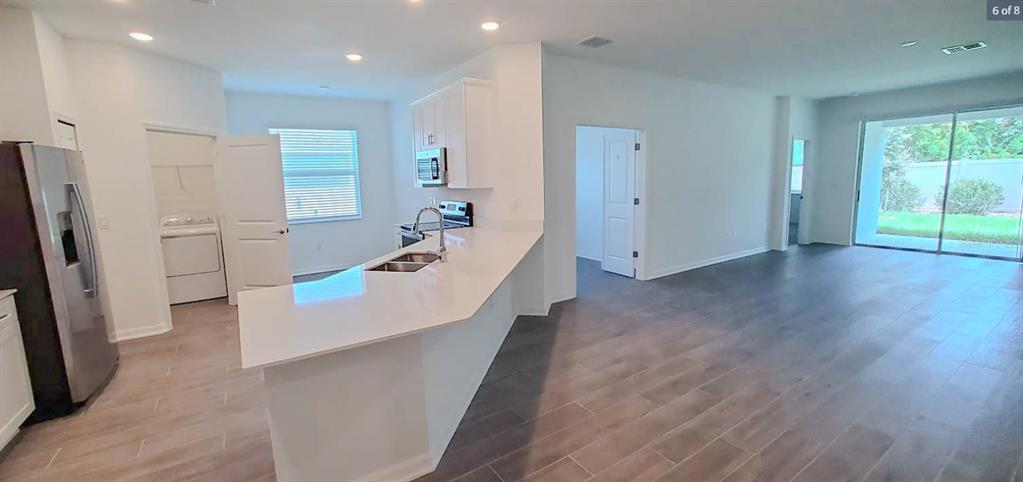 407 THREE OAKS DRIVE, EDGEWATER, FL — photo 4 of 6
