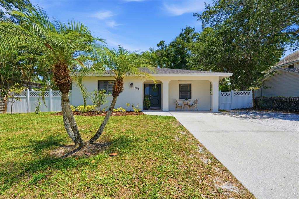 831 HIGHLAND STREET
