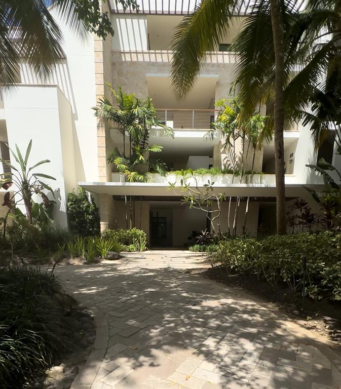200 DORADO BEACH DRIVE WEST BEACH UNIT 3222/23