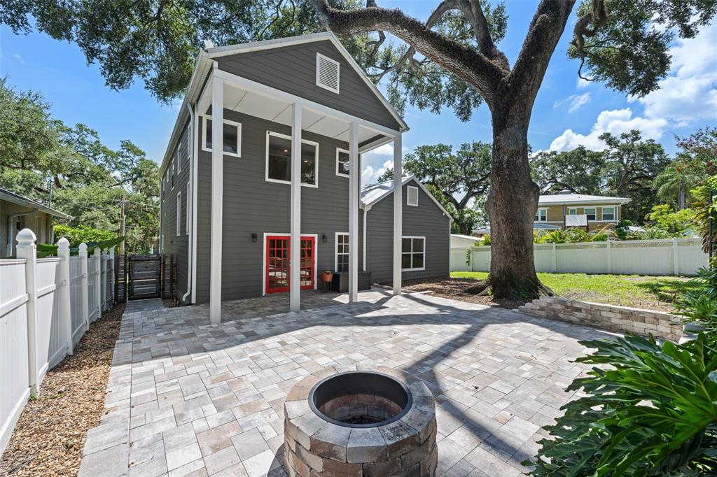 1513 E PARK CIRCLE, TAMPA, FL — photo 5 of 30