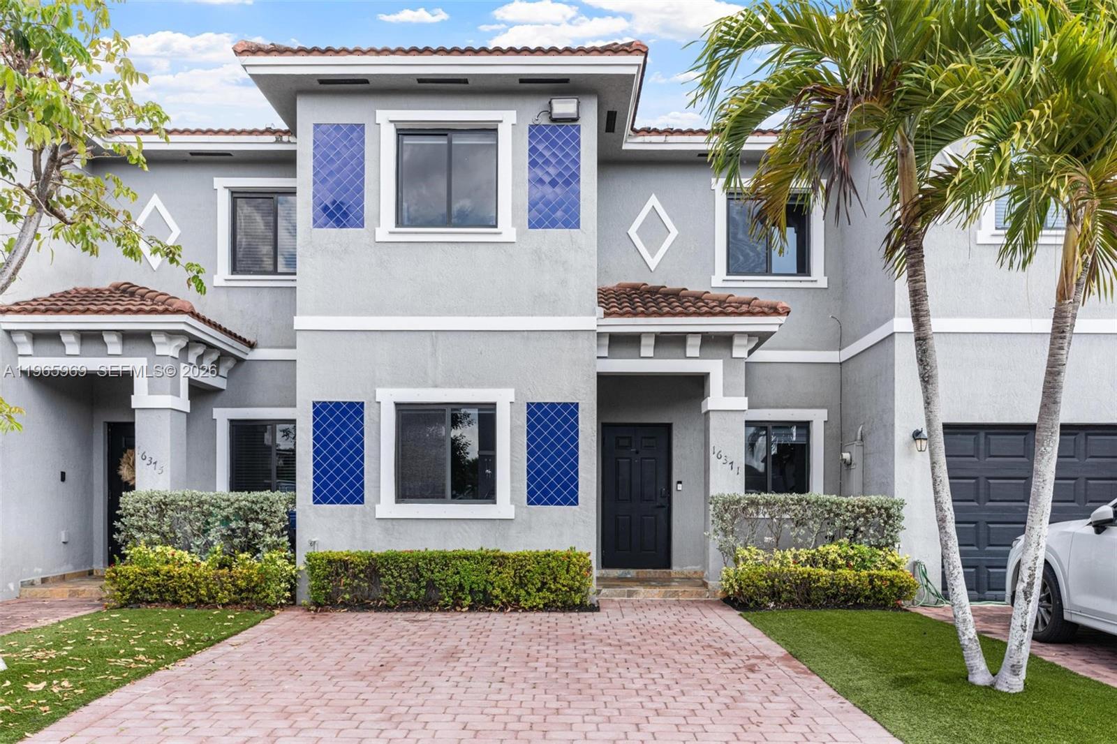 16371 SW 44th Ter, Miami FL 33185