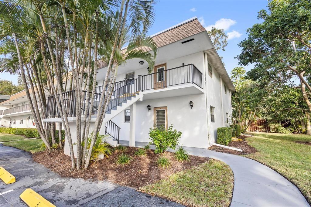 2950 SE Ocean Boulevard # 5, Stuart FL 34996, STUART, FL — photo 2 of 20