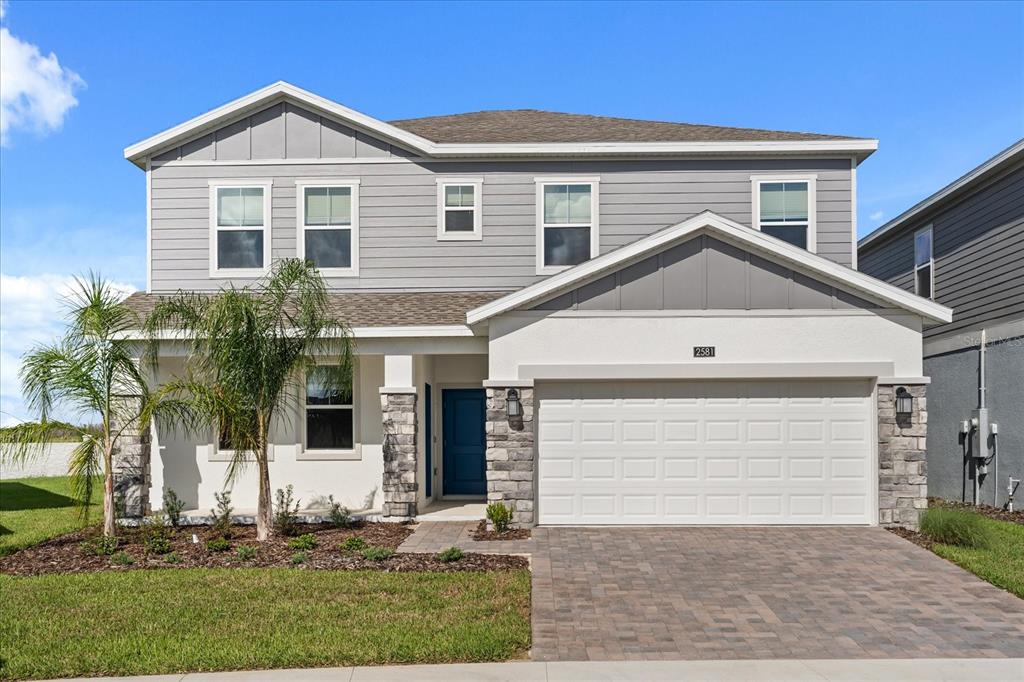 2581 RUNNERS CIRCLE