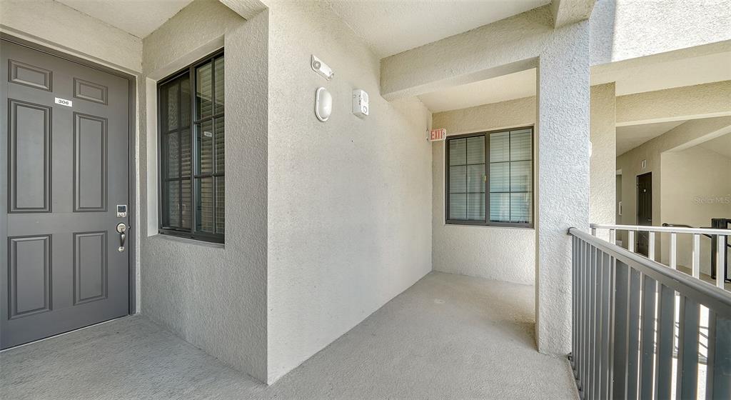 18028 GAWTHROP DRIVE UNIT 306, BRADENTON, FL — photo 3 of 30