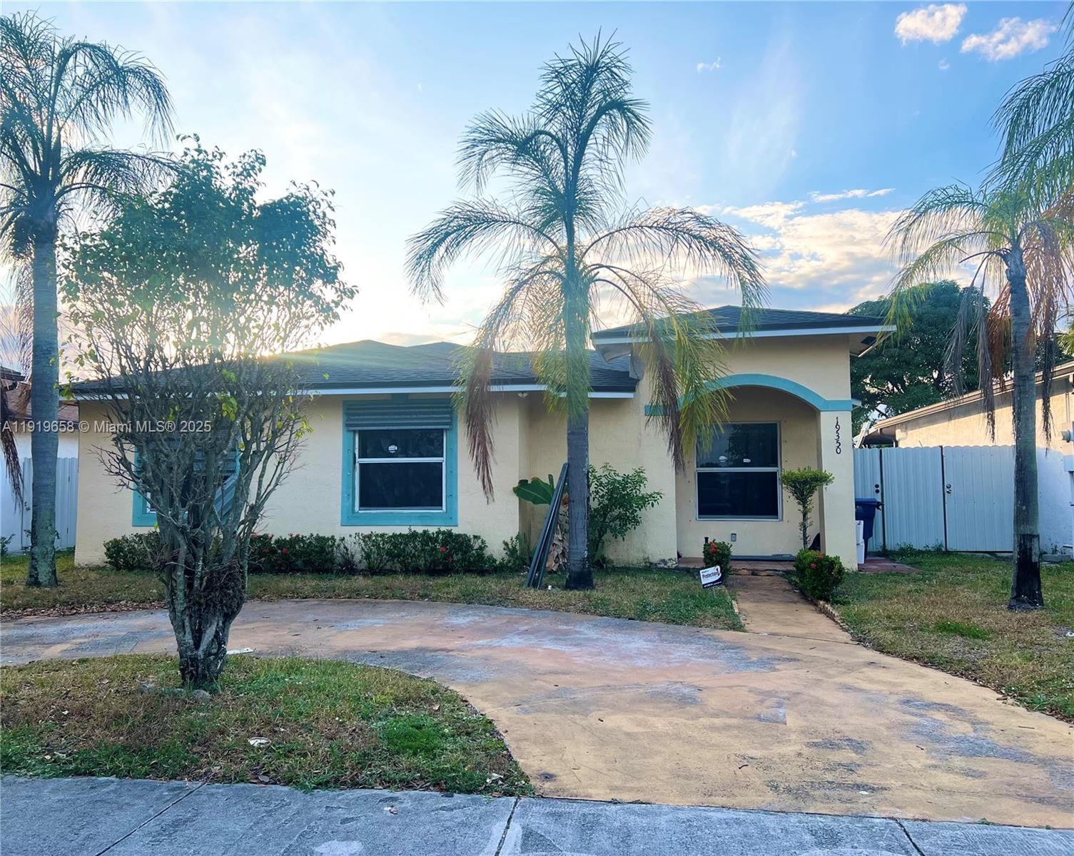 19350 NW 32nd Ave, Miami Gardens FL 33056