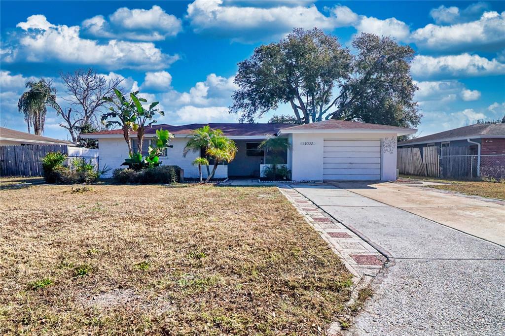 10332 HONEYSUCKLE LANE