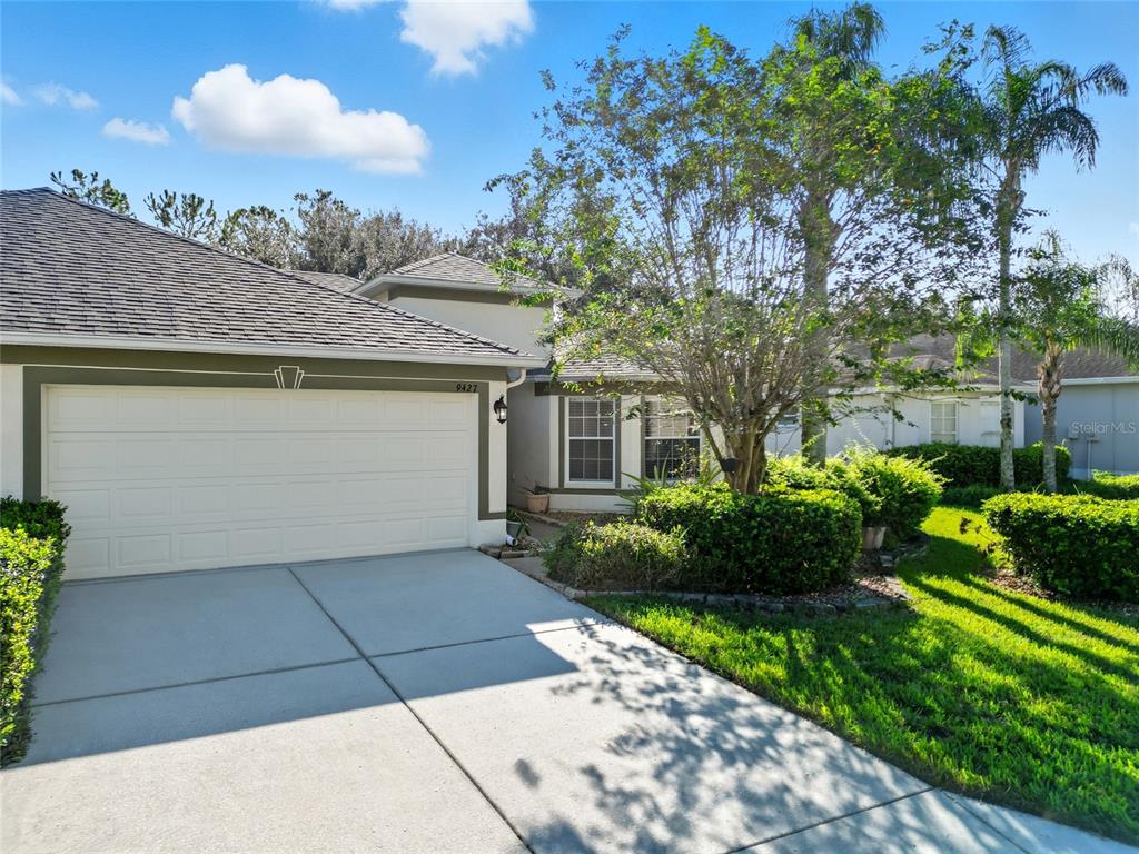 9427 ROLLING CIRCLE, SAN ANTONIO, FL — photo 2 of 30