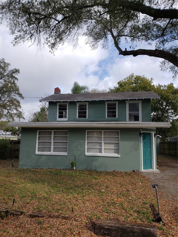 209 W KIRBY STREET