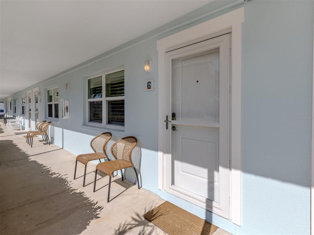 73 AVENIDA MESSINA UNIT 6