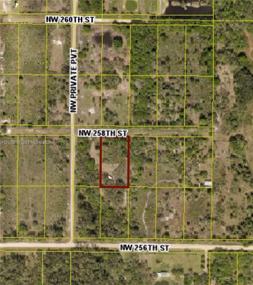 This is an aerial map showing a vacant rectangular lot outlined in red — 18178 NW 258th St, Okeechobee FL 34972, OKEECHOBEE, FL