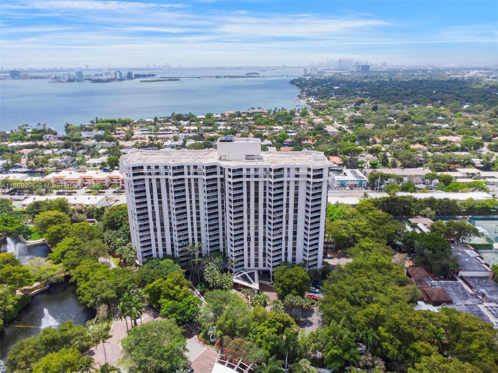 2000 Towerside Ter # 610, Miami FL 33138