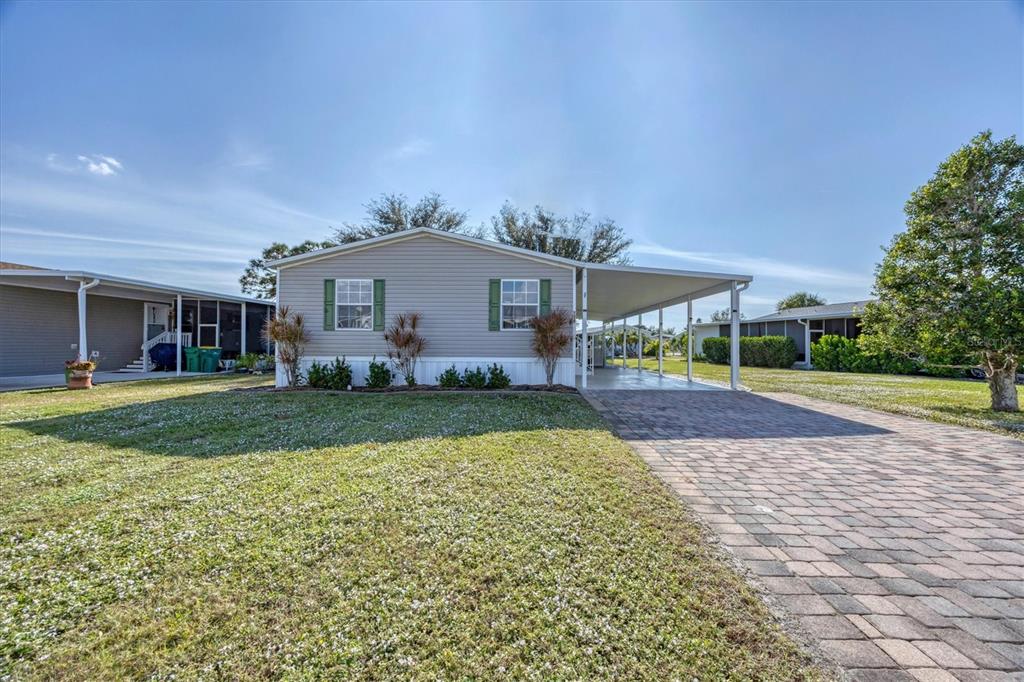 9077 PINEHAVEN WAY