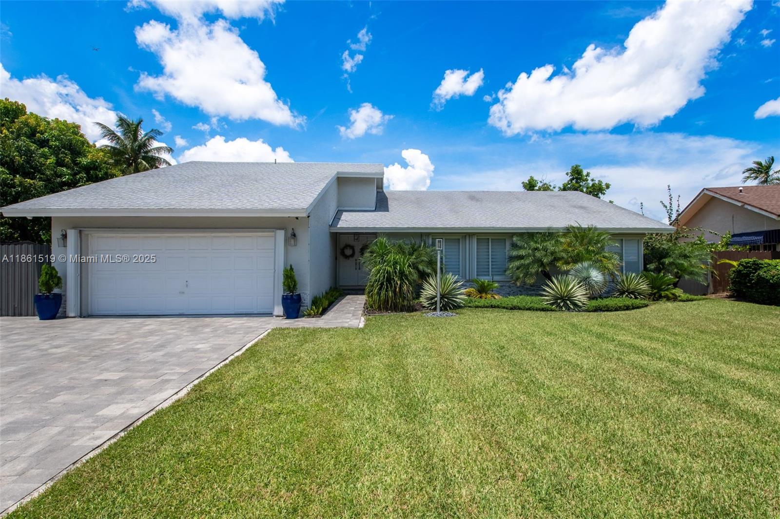 12935 SW 116th St, Miami FL 33186