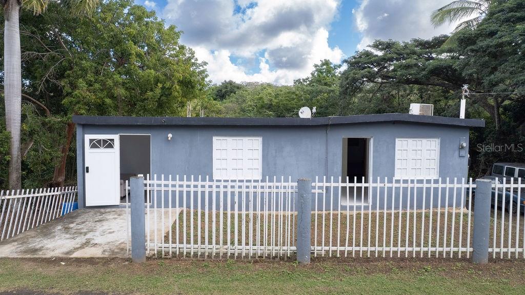 63 SECTOR VILLA BORINQUEN