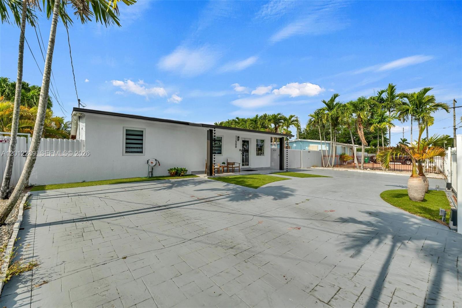 11500 SW 57th Ter, Miami FL 33173